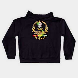 Vietnam Combat Cavalry Veteran w 227th Aviation Bn - 1st Cav Div Kids Hoodie